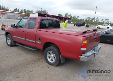 2000 Toyota Tundra Sr5 V8 z USA, uszkodzony, nr VIN 5TBRT3417YS053962